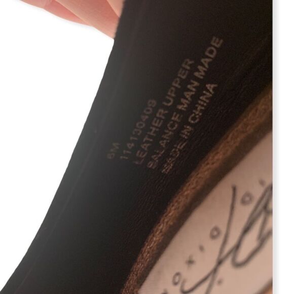 𝅺DAVID Dixon Black Suede Platform Gold Stud Black Heels - Picture 7 of 12